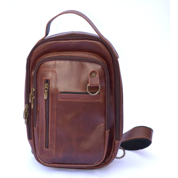 Bandolera Hombre Piel Pull Up Chedron Belluno frente